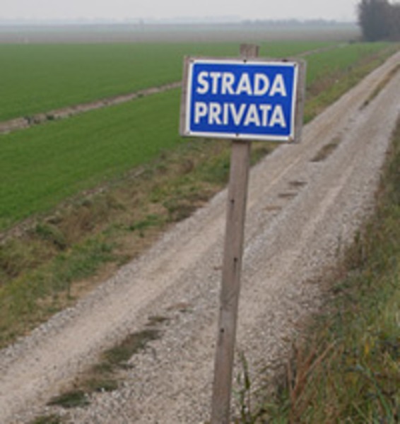 Sinistri in strada privata: Responsabilità per i sinistri avvenuti in strada privata