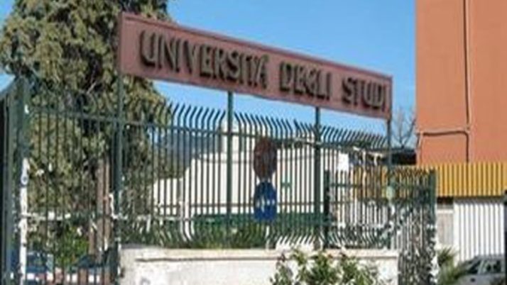 Assegnazione casa familiare: Se il figlio frequenta l’università in un’altra città, si può perdere l’assegnazione?