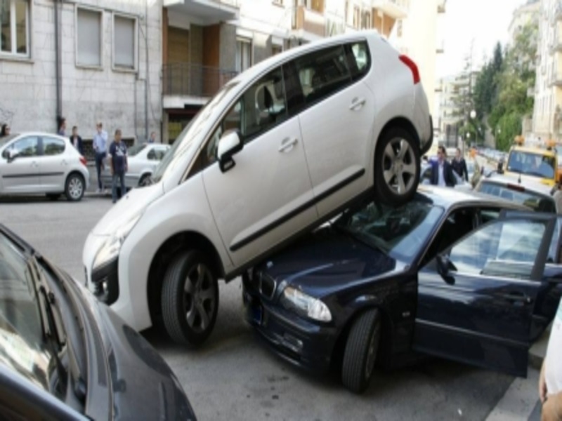 Incidente stradale retromarcia